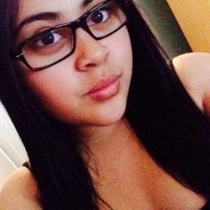 Meet your Posher, Shayna